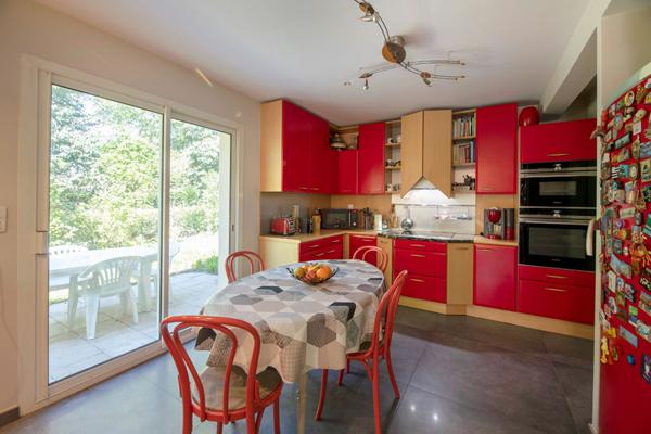 Maison à vendre à Chavagne - 7 pièces, 144 m²
