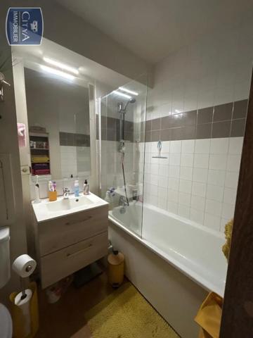 Appartement à louer 2 pièces 36.8m²