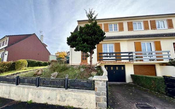 Maison à vendre    4 pièces • 96 m2 Harly