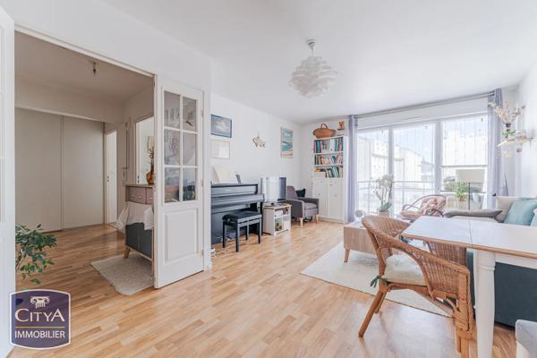 Appartement à vendre 2 pièces 59m² Tours (37000)