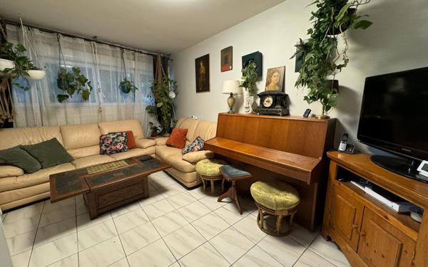 Appartement à vendre    4 pièces • 73,92 m2 Créteil