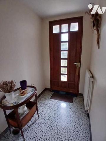 Pavillon sur sous-sol et cave