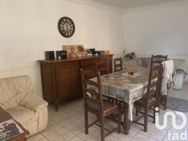 Immeuble à vendre 300 m² Montilliers