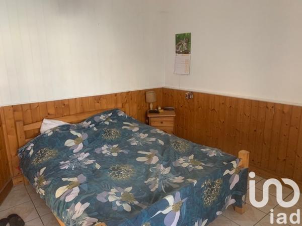 Immeuble à vendre 300 m² Montilliers