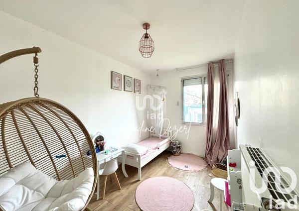 Pavillon 4 pièces de 82 m² à Montmirail (51210)