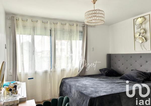 Pavillon 4 pièces de 82 m² à Montmirail (51210)