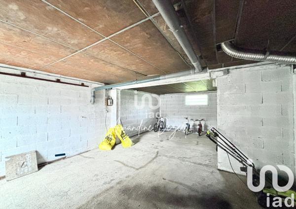 Pavillon 4 pièces de 82 m² à Montmirail (51210)