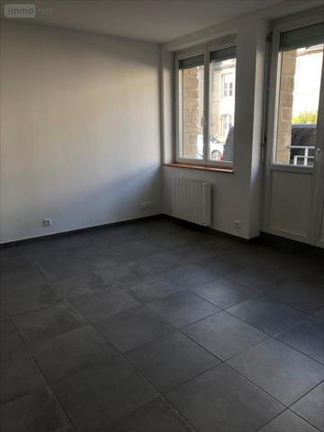 Maison de ville à louer à Valognes dans la Manche (50700), ref : 50088-1089201