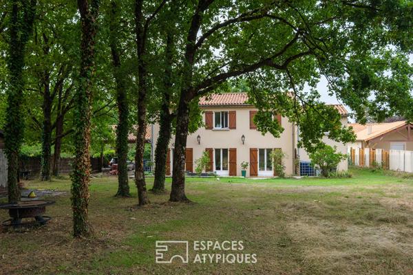 Maison familiale avec jardin boisé aux portes de Poitiers