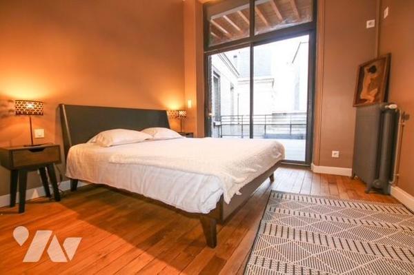 Hyper centre : appartement de 6 pièces avec terrasses