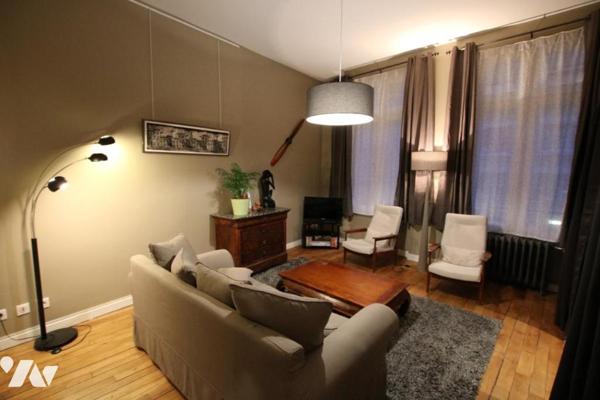 Hyper centre : appartement de 6 pièces avec terrasses