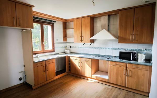 Maison à vendre    5 pièces • 105 m2 La Salvetat-Saint-Gilles