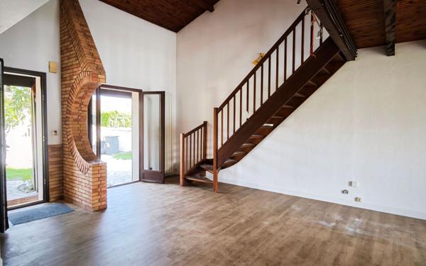 Maison à vendre    5 pièces • 105 m2 La Salvetat-Saint-Gilles