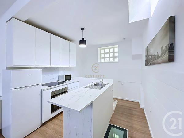 Appartement F2 Bis à vendre  2 pièces - 54,87 m 2   LYON  - 69008