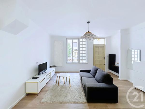 Appartement F2 Bis à vendre  2 pièces - 54,87 m 2   LYON  - 69008