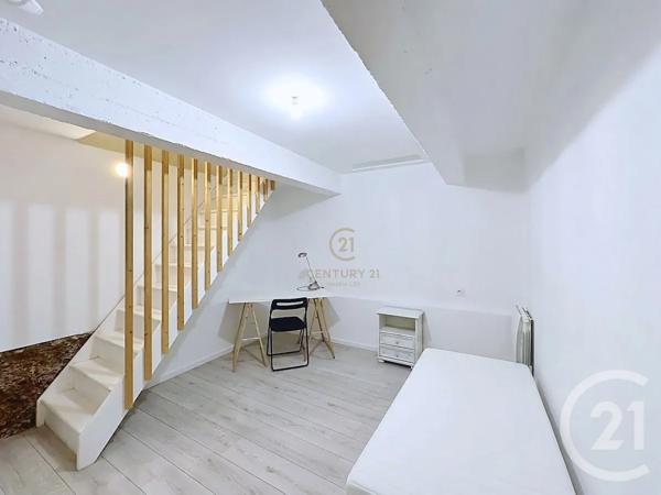 Appartement F2 Bis à vendre  2 pièces - 54,87 m 2   LYON  - 69008