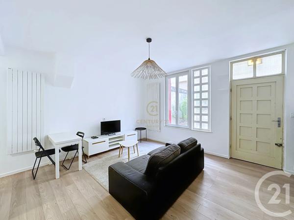 Appartement F2 Bis à vendre  2 pièces - 54,87 m 2   LYON  - 69008