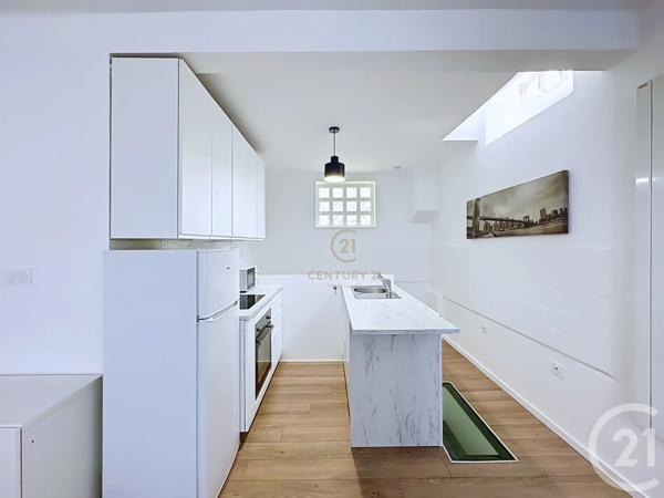 Appartement F2 Bis à vendre  2 pièces - 54,87 m 2   LYON  - 69008