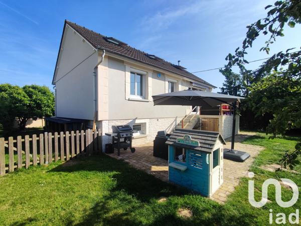 Maison à vendre 8 pièces 140 m² Le Plessis-Grohan