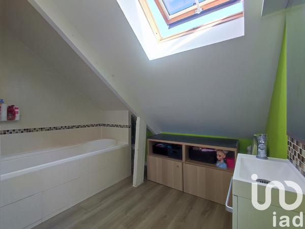 Maison à vendre 8 pièces 140 m² Le Plessis-Grohan