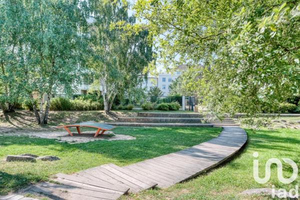 Appartement à vendre 3 pièces 61 m² Noisy-le-Grand