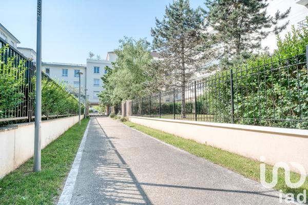 Appartement à vendre 3 pièces 61 m² Noisy-le-Grand