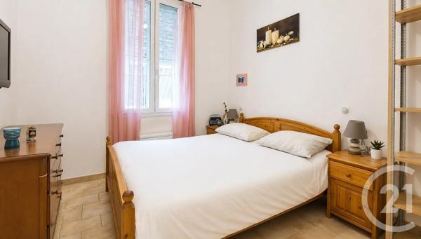 Appartement F3 à vendre  3 pièces - 50 m 2   NICE  - 06