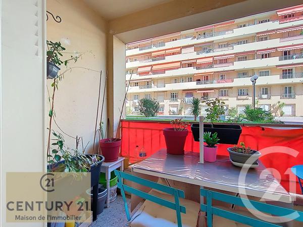 Appartement F3 à vendre  3 pièces - 50 m 2   NICE  - 06