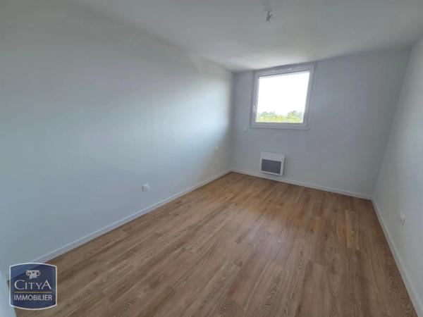 Appartement à louer 3 pièces 73.4m² Issoire (63500)