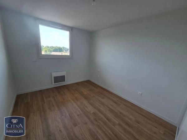 Appartement à louer 3 pièces 73.4m² Issoire (63500)