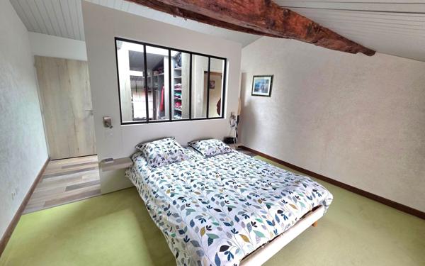 Maison à vendre    4 pièces •  Saint-André-Treize-Voies