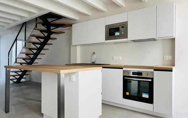 Maison à vendre    3 pièces • 51,99 m2 Saint-Martin-de-Ré