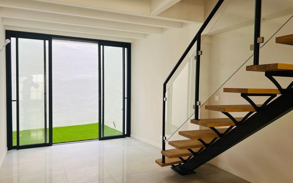 Maison à vendre    3 pièces • 51,99 m2 Saint-Martin-de-Ré