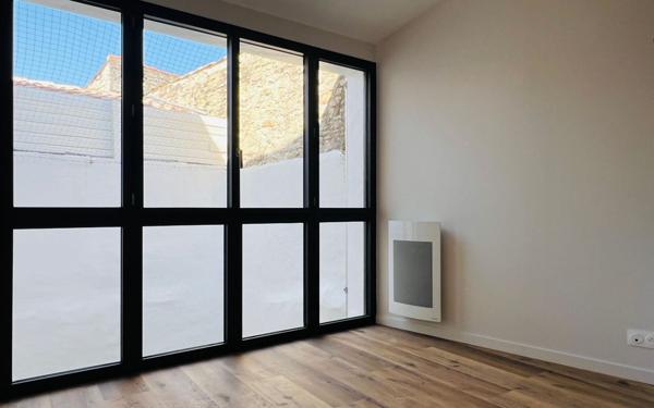 Maison à vendre    3 pièces • 51,99 m2 Saint-Martin-de-Ré