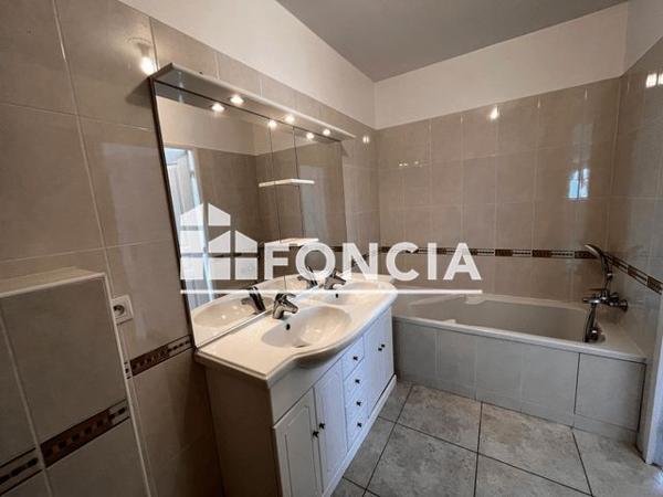 Location Appartement 4 pièces 138 m² - 262 AVENUE DE LA LANTERNE Nice 06200