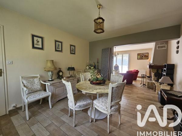 Maison à vendre 7 pièces 139 m² Les Essarts-le-Roi