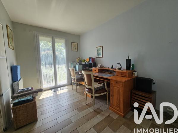 Maison à vendre 7 pièces 139 m² Les Essarts-le-Roi