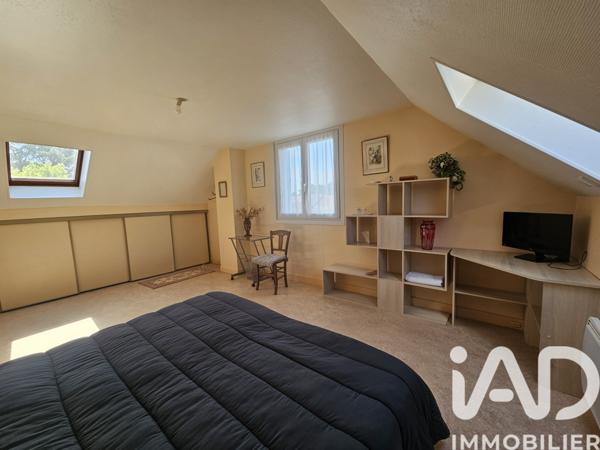 Maison à vendre 7 pièces 139 m² Les Essarts-le-Roi