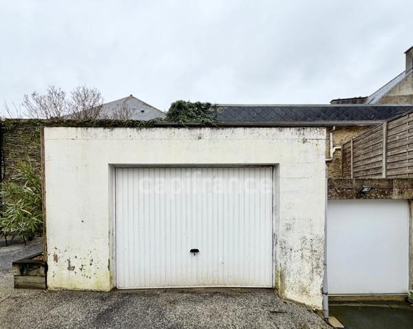 EXCLUSIVITÉ - GARAGE DE 17,5M2 - CARHAIX PLOUGUER (29)