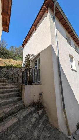 Maison à louer à Ponet-et-Saint-Auban (26150)