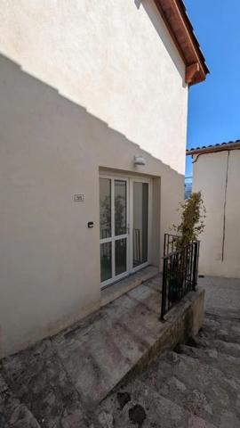 Maison à louer à Ponet-et-Saint-Auban (26150)