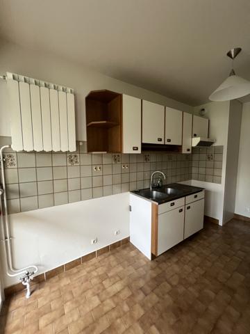 APPARTEMENT 2 PIECES - 15000 AURILLAC