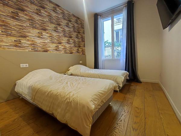 Gambetta - Beau 3 pièces à louer en rez-de-chaussée sur cour