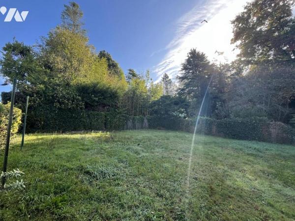 MAISON - SAINT EVARZEC