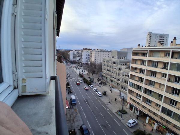 Appartement Villeurbanne 3 pièce(s) 54.39 m2