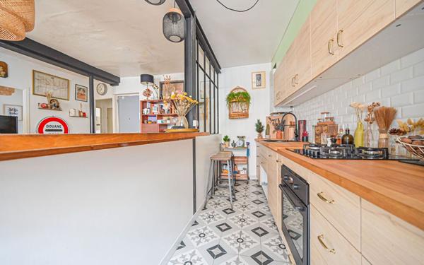 Appartement à vendre    5 pièces • 85,85 m2 Montreuil