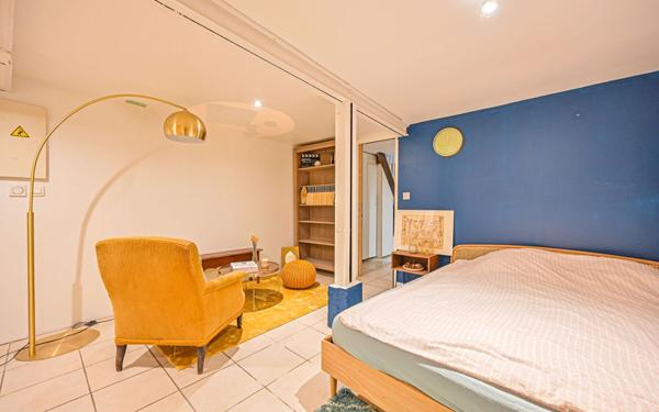 Appartement à vendre    5 pièces • 85,85 m2 Montreuil