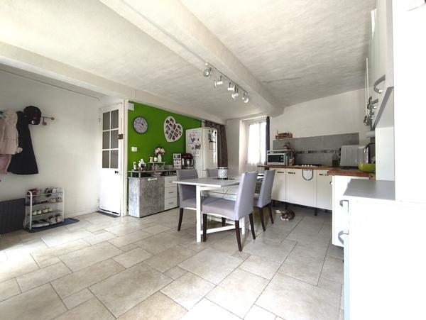 Appartement à vendre 4 pièces 87 m² Lucéram