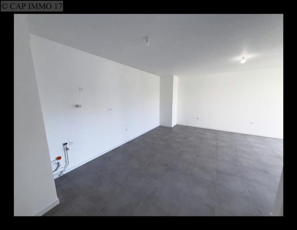 Appartement de 83,45 m² en vente à LA ROCHELLE