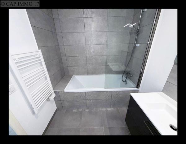 Appartement de 83,45 m² en vente à LA ROCHELLE